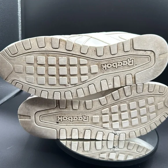 Reebok Women's White Sneakers - Picture 7 of 9